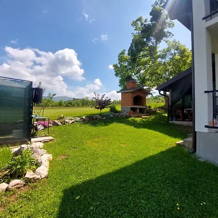 Park Ostrovica Casa de Férias