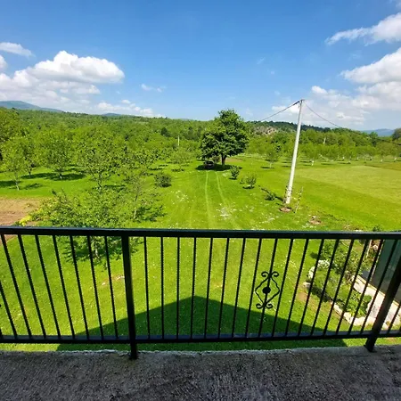 Park Ostrovica Casa de Férias Kulen Vakuf